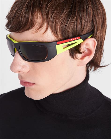 gafas de sol para hombres prada|lentes de sol Prada mujer.